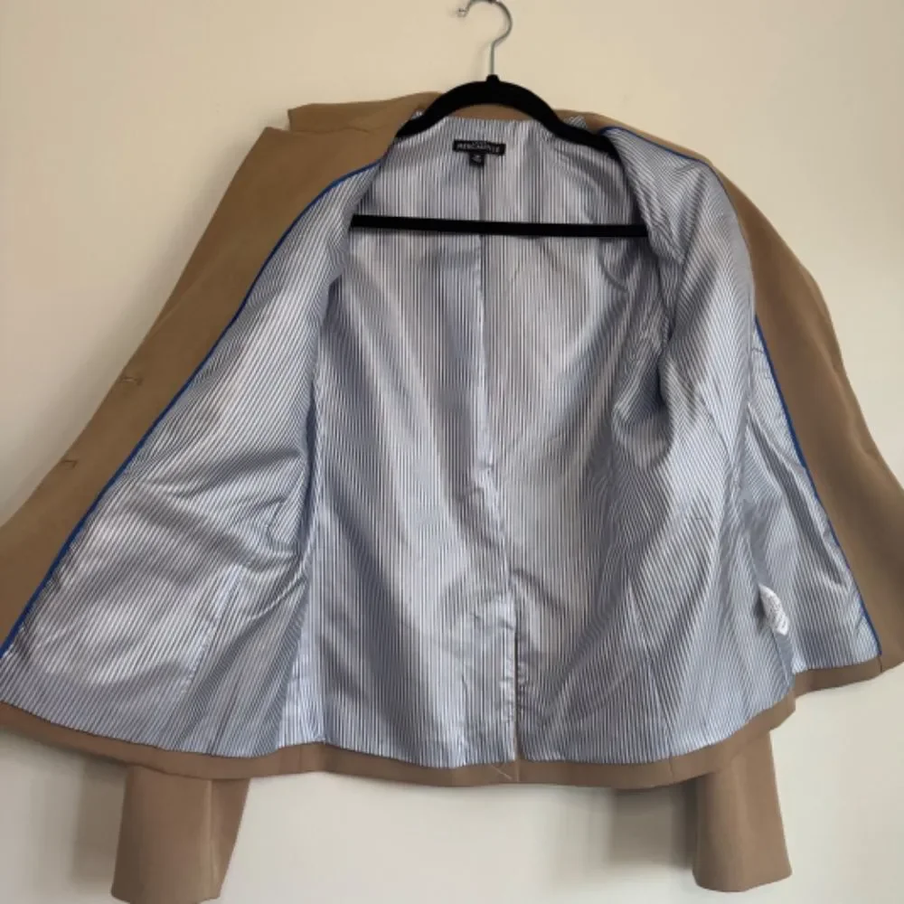 J. Crew Style #J4548 Schoolboy Blazer - Tan | Size 10